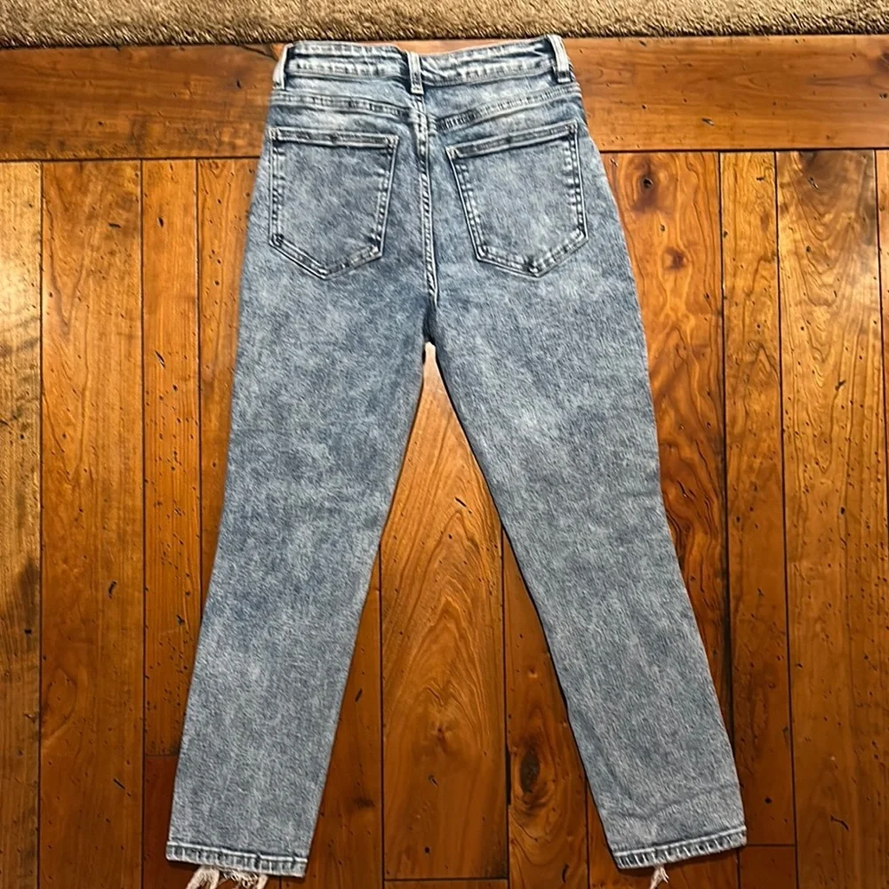High Rise Blue Distressed Jeans - Picture 3 of 4
